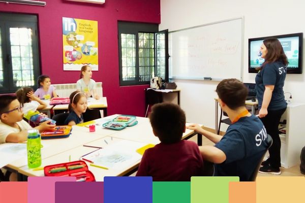 Aule moderne corsi inglese bambini Milano tecnologie interattive International House