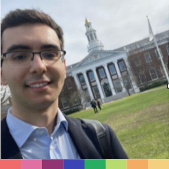 Come inglese e certificazioni possono aprire opportunità: la storia di Francesco Tripoli Come inglese e certificazioni possono aprire opportunità: la storia di Francesco Tripoli